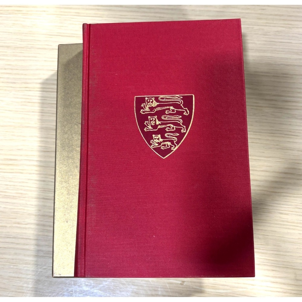 Vintage Kenilworth Walter Scott Heritage Club Hardcover w/ Slipcase Book